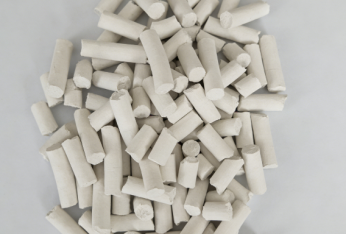 石油炼制厂通过脱硫能实现什么效果？